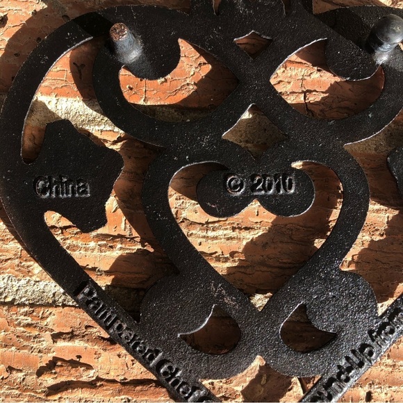 2010 Pampered Chef around-Up From the Heart Copper Color Heart Shaped Trivet - Picture 2 of 4